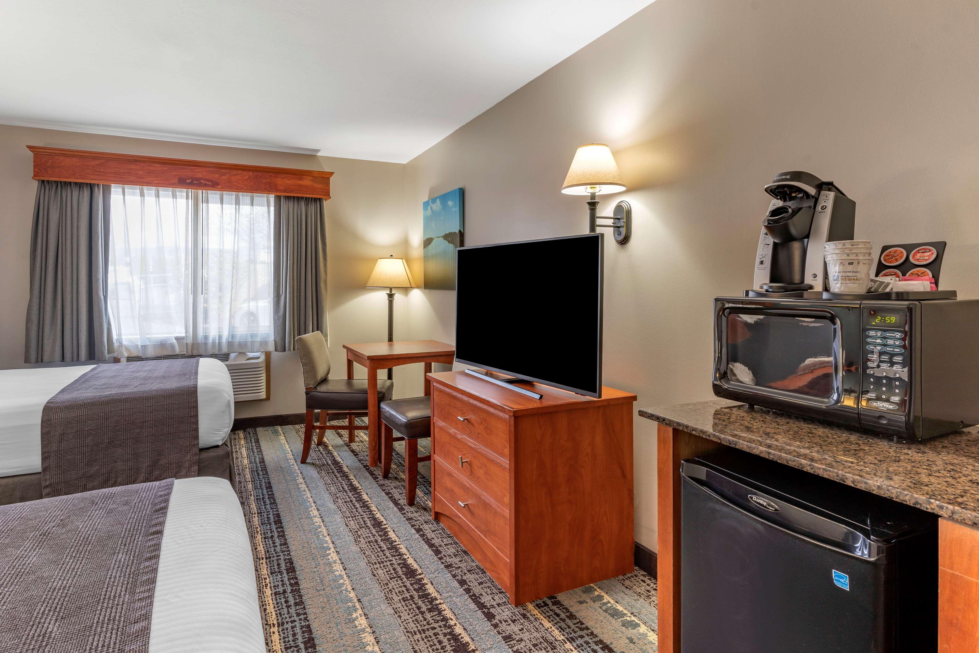 Best Western Newberg Inn Экстерьер фото