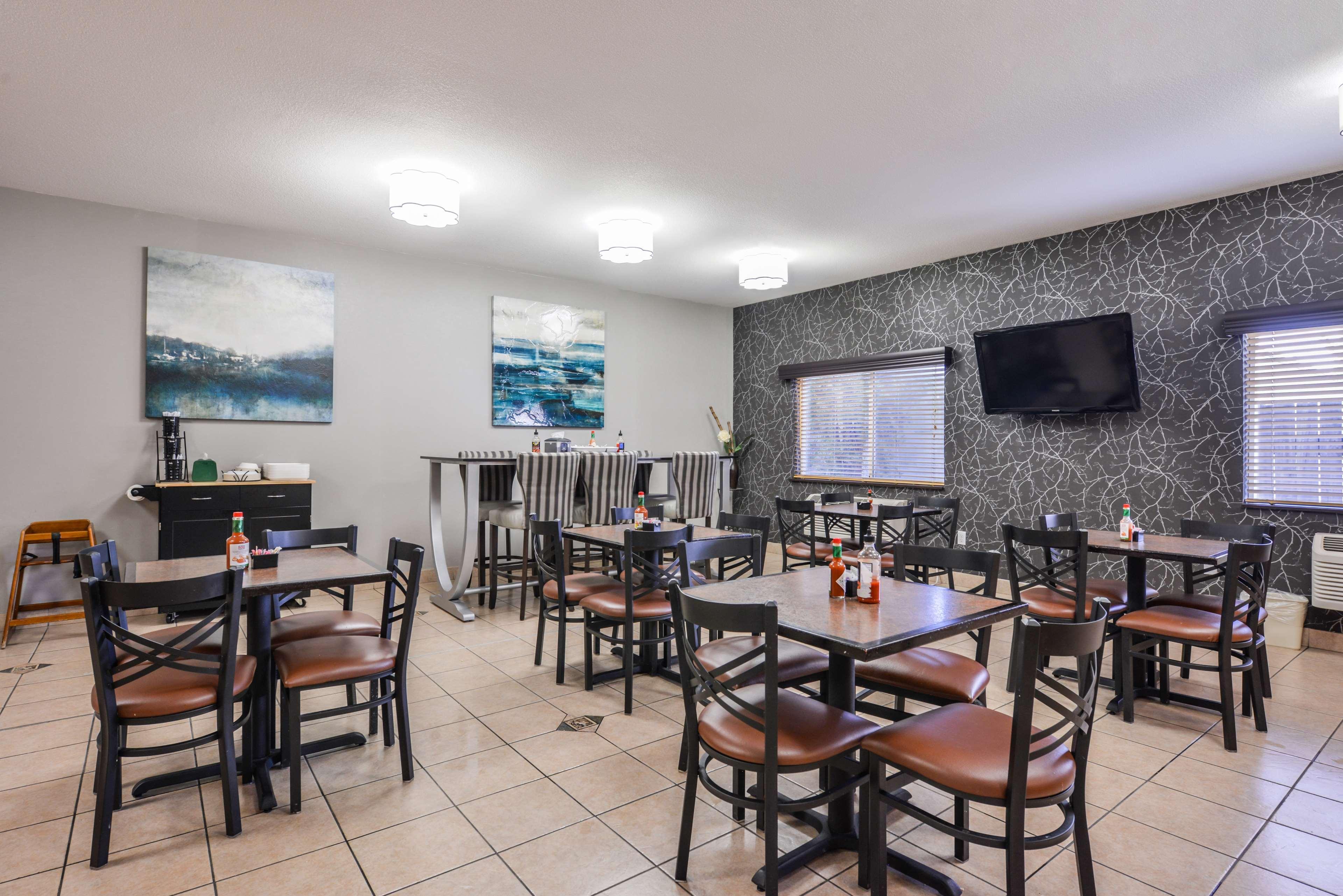 Best Western Newberg Inn Экстерьер фото